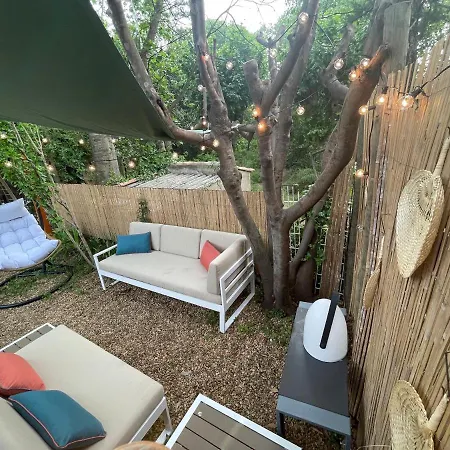 Holiday home Maison Dans Les Arbres, Spa, Tennis, Parking *